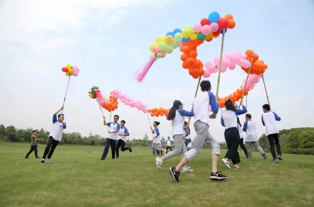戶外團建活動小游戲有哪些？幾個戶外團建活動游戲推薦,趣味互動,好玩還能熱身！