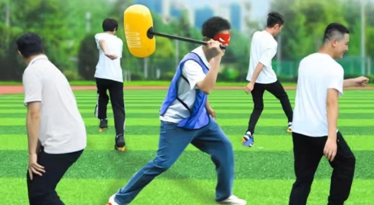 2024年公司HR如何組織員工團建趣味運動會活動?趕快來看看這些趣味拓展活動讓我們一起“趣”享運動吧!