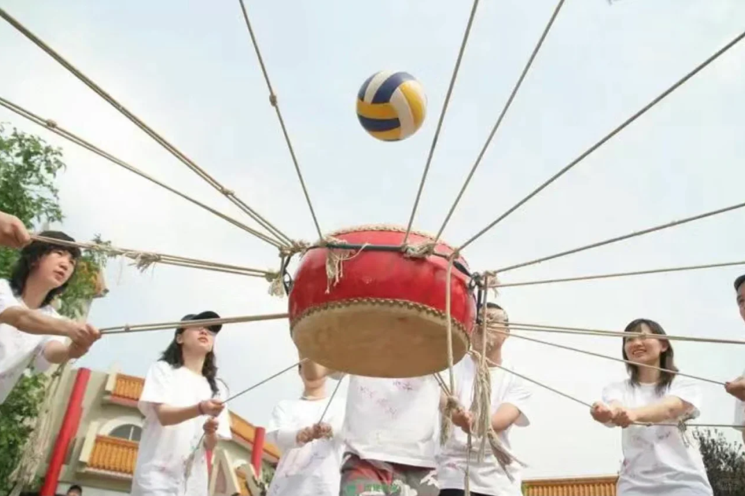 2025年最新團建趣味運動會有什么項目？楓動團建帶你來一場妙趣橫生的趣味運動會吧~